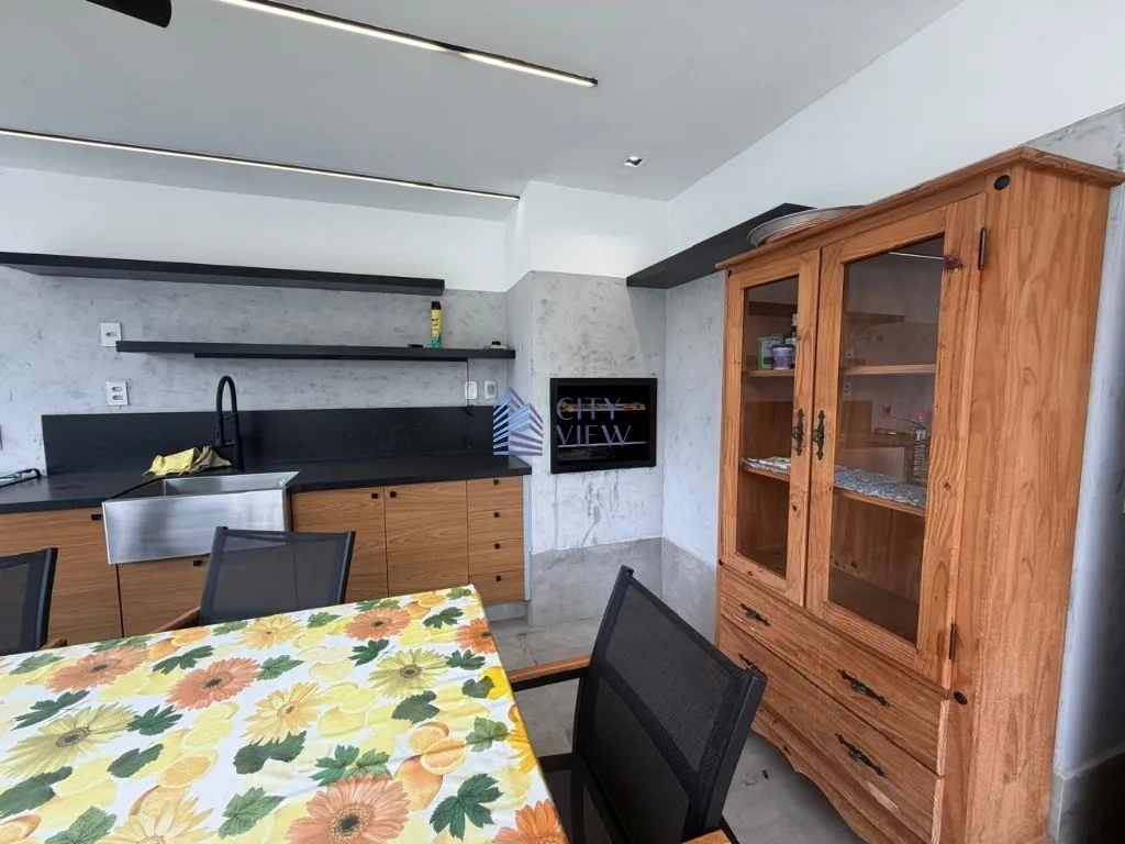 Furnished house with 5 bedrooms and open-plan kitchen — photo 59