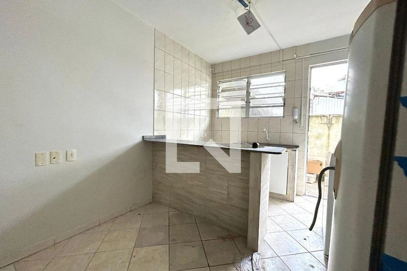 Casa de 35 m² con 1 dormitorio, cocina eléctrica y 1 plaza — photo 3