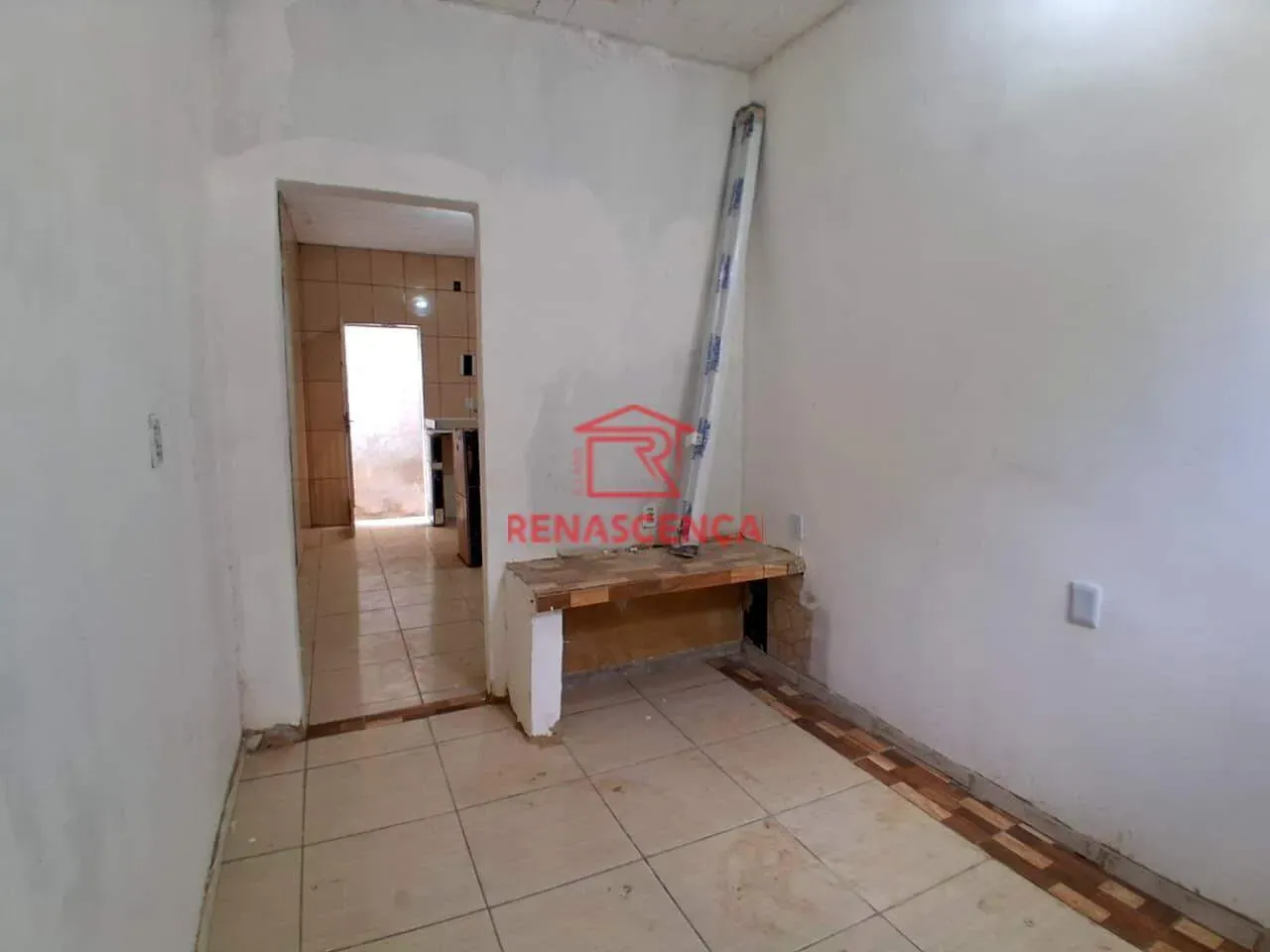 2-bedroom house with a compact kitchenette corner — photo 9