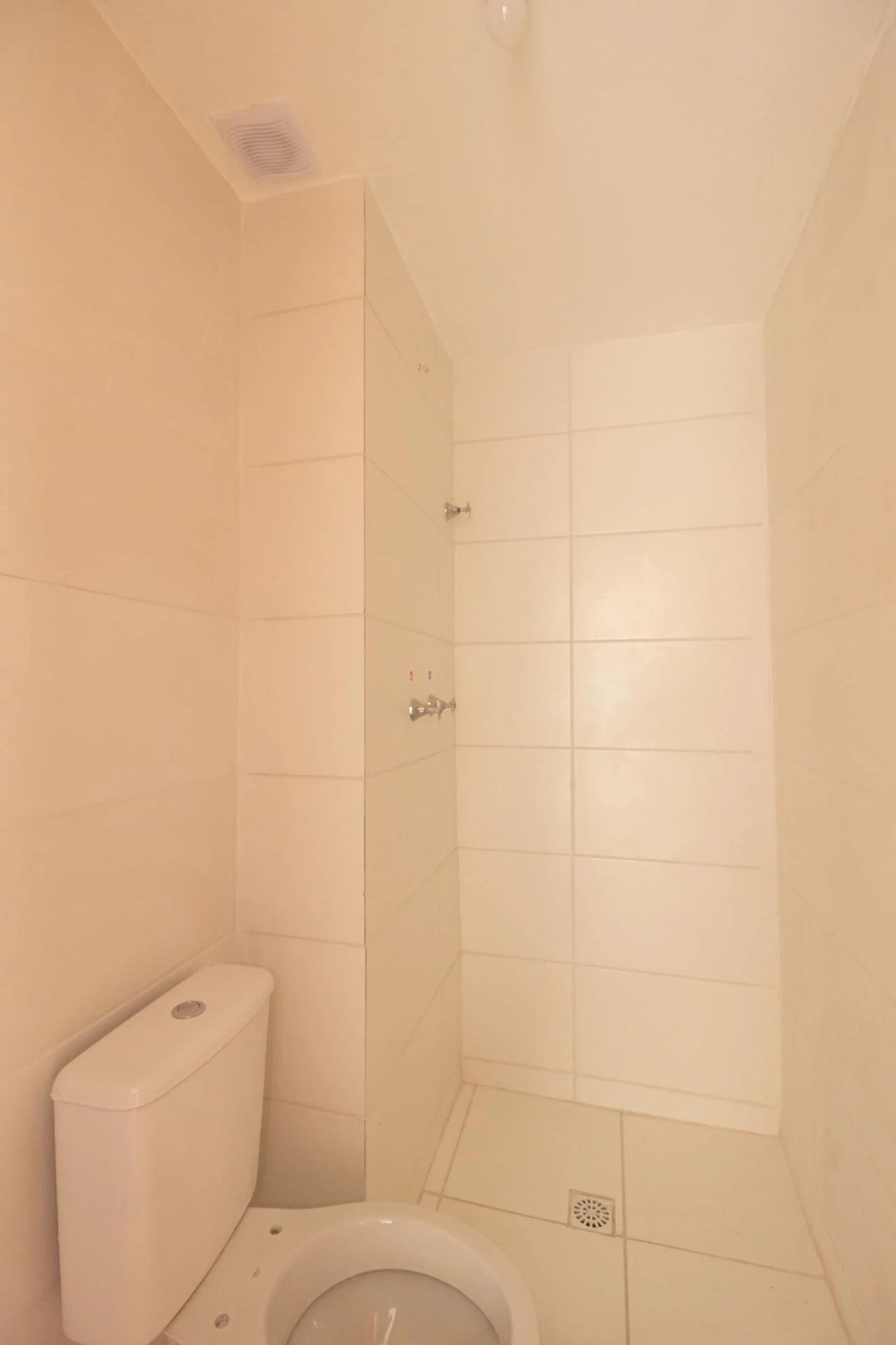 2-bedroom apartment with balcony and shared pool — photo 23