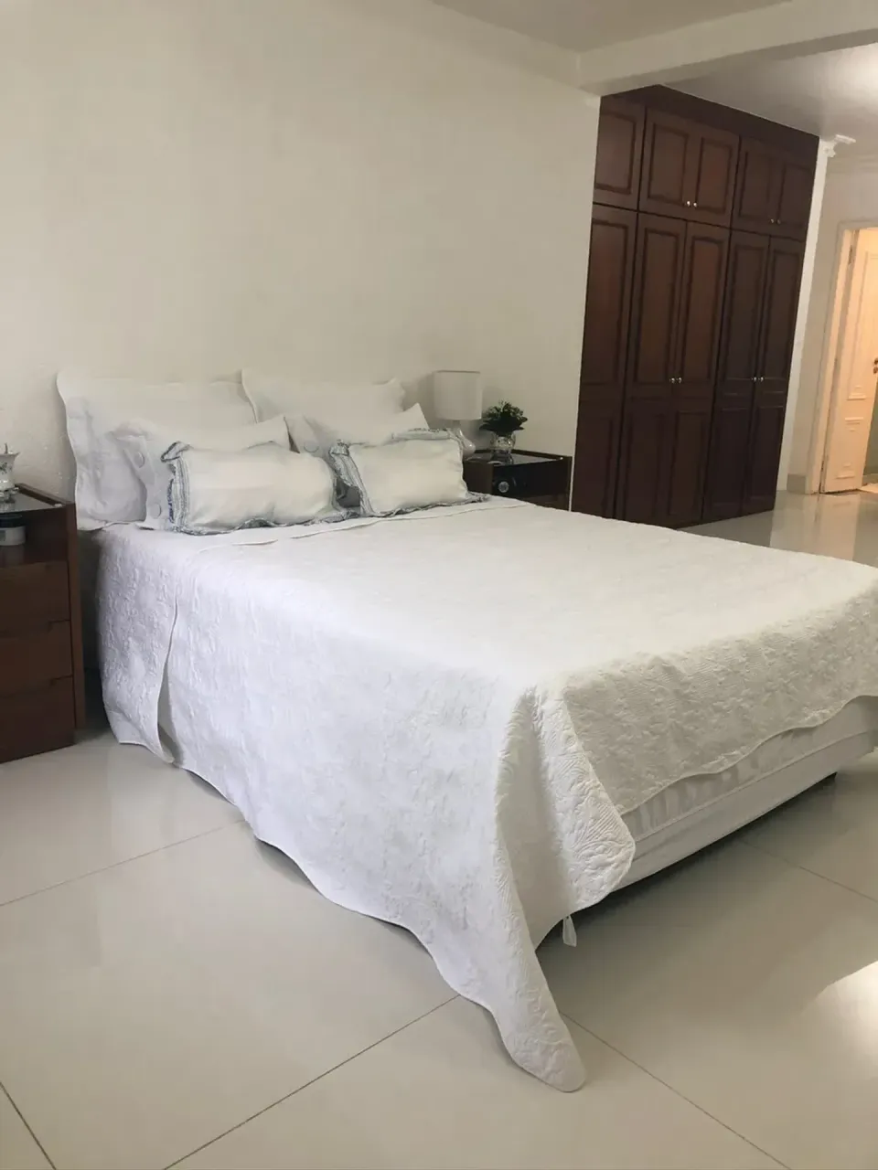 Apartamento de 4 quartos com 4 vagas e varanda fechada — photo 16