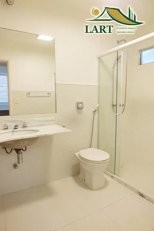 Departamento en piso 3 con ventanales de piso a techo — photo 23