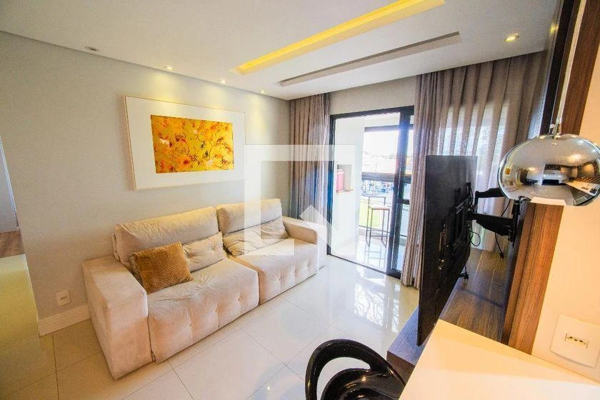 Furnished apartment, 65 m², with a glass-enclosed balcony — photo 12