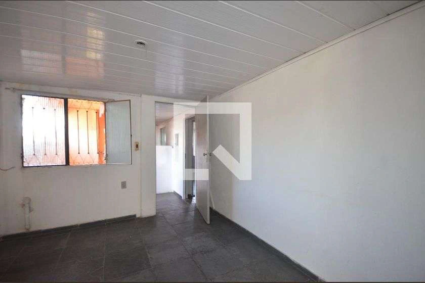 1-bedroom apartment with an electric shower