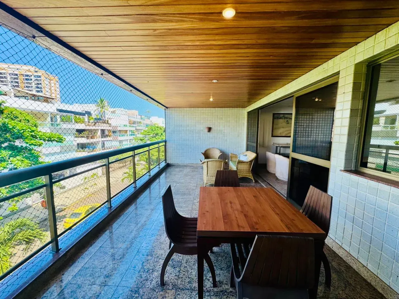 Apartamento mobiliado com 3 quartos e 3 banheiros — photo 11