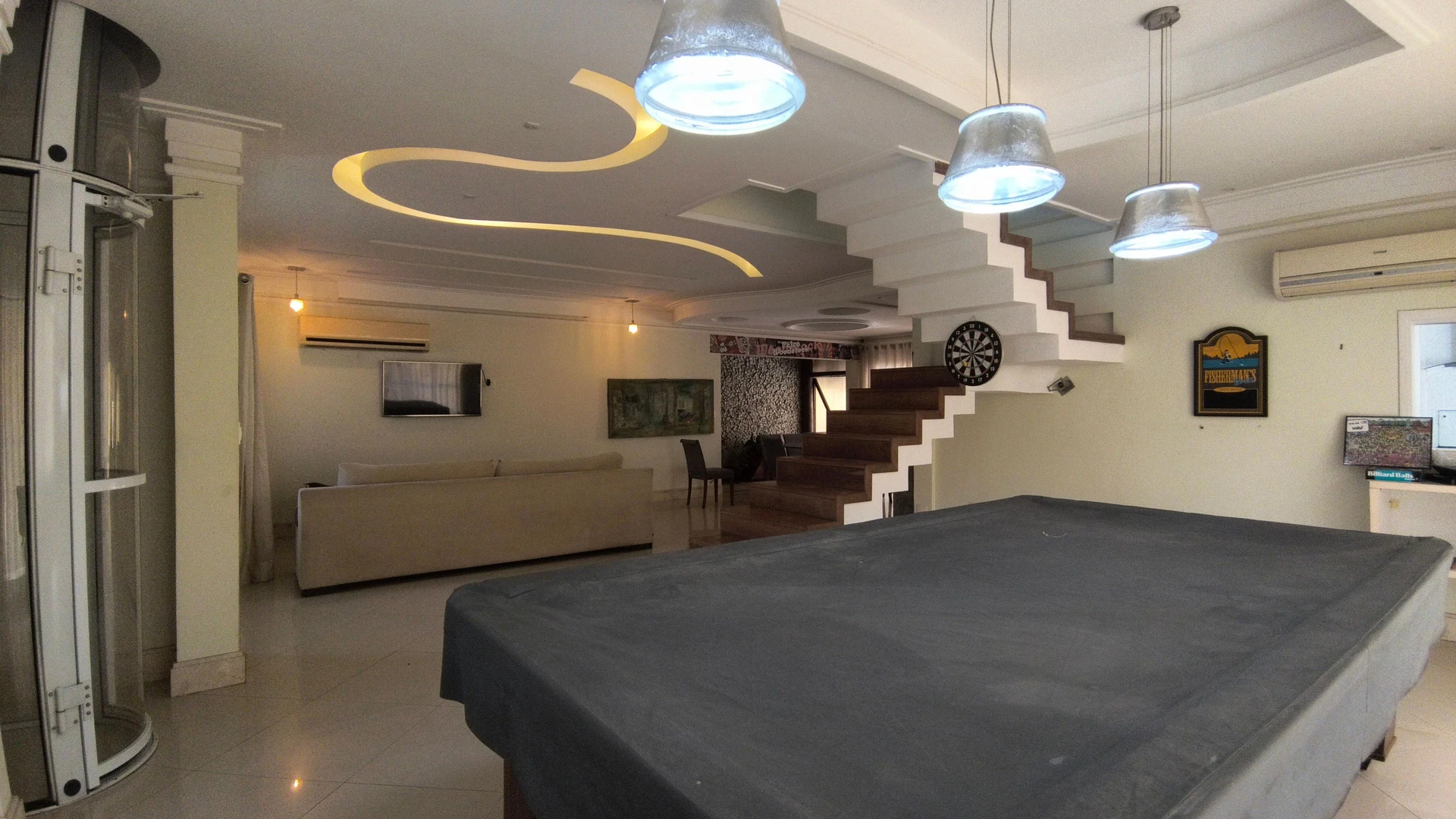 Furnished house with 7 bedrooms and open-plan kitchen — photo 19