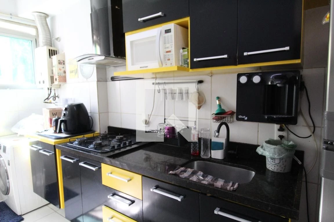 Apartamento mobiliado com 2 quartos e varanda — photo 7