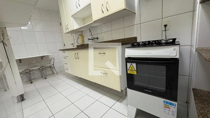 3-bedroom apartment with a grill on the balcony — photo 21