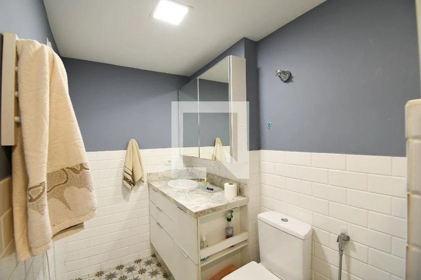 2-bedroom apartment with a walk-in closet in Curitiba — photo 5