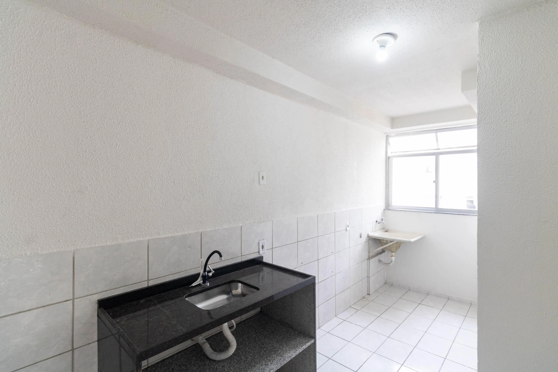 Apartment with 2 bedrooms, 1 bathroom and 1 parking spot — photo 11