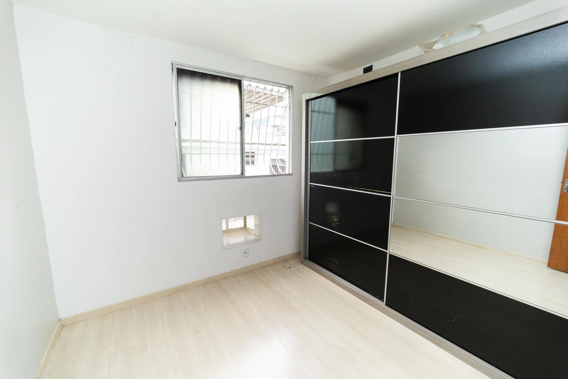Apartamento com piso de madeira ou laminado, Campo Grande — photo 18