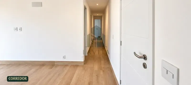 Furnished apartment, 137 m², with a water view — photo 3