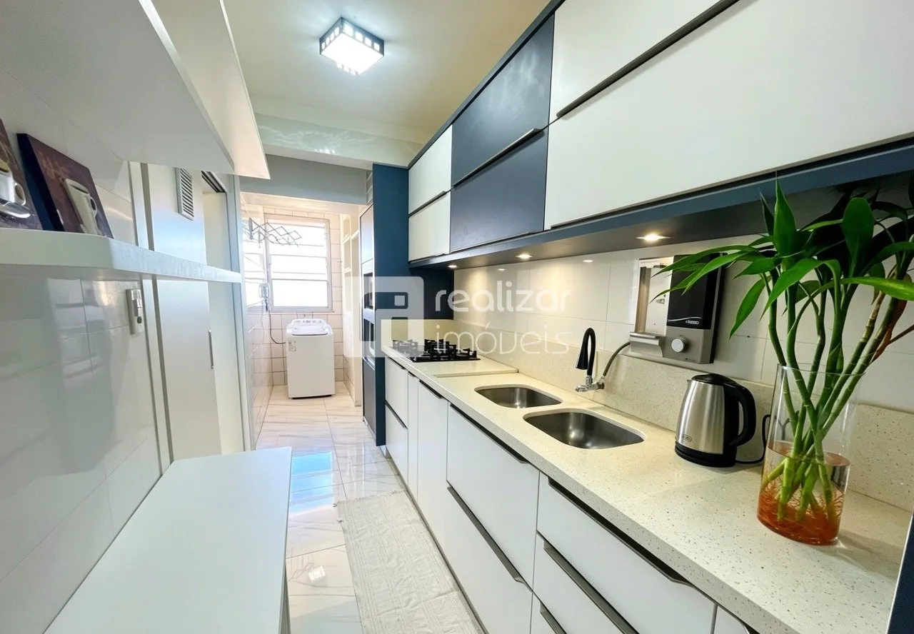 Furnished 73 m² apartment on the top floor — photo 2