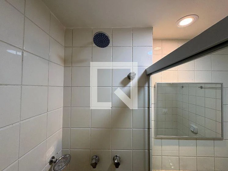 Рабочее место и 2 спальни: квартира 72 м² — photo 31