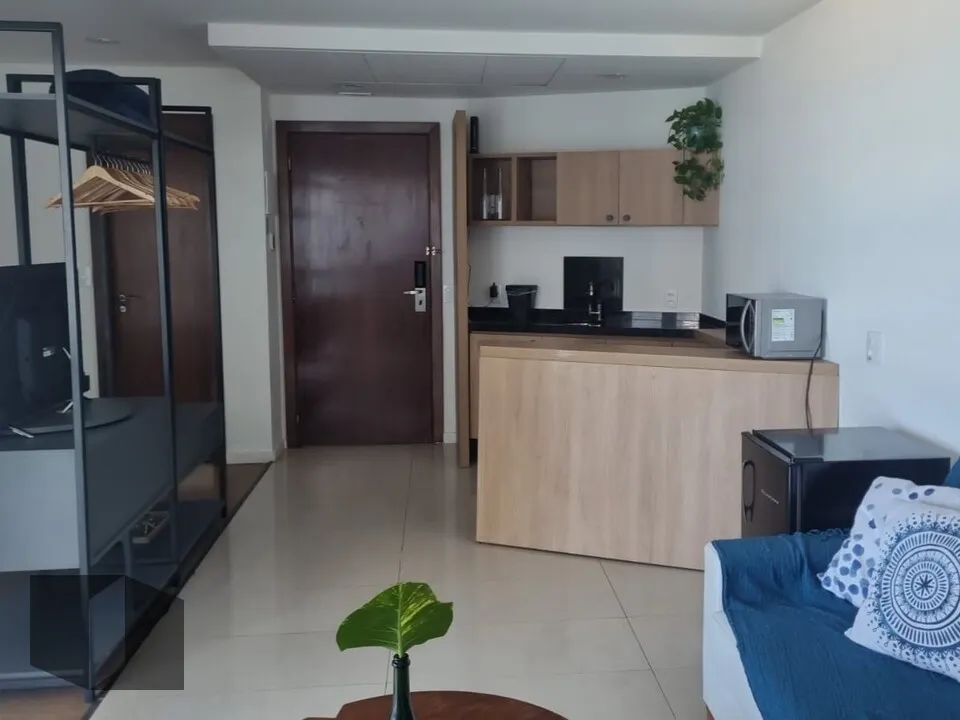 Apartamento de 1 quarto com varanda e cozinha compacta — photo 14