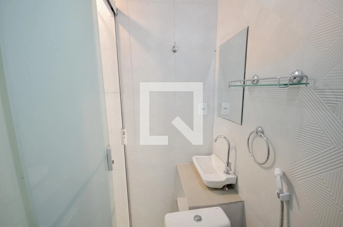 100 m² apartment with a home office and a washing machine — photo 10
