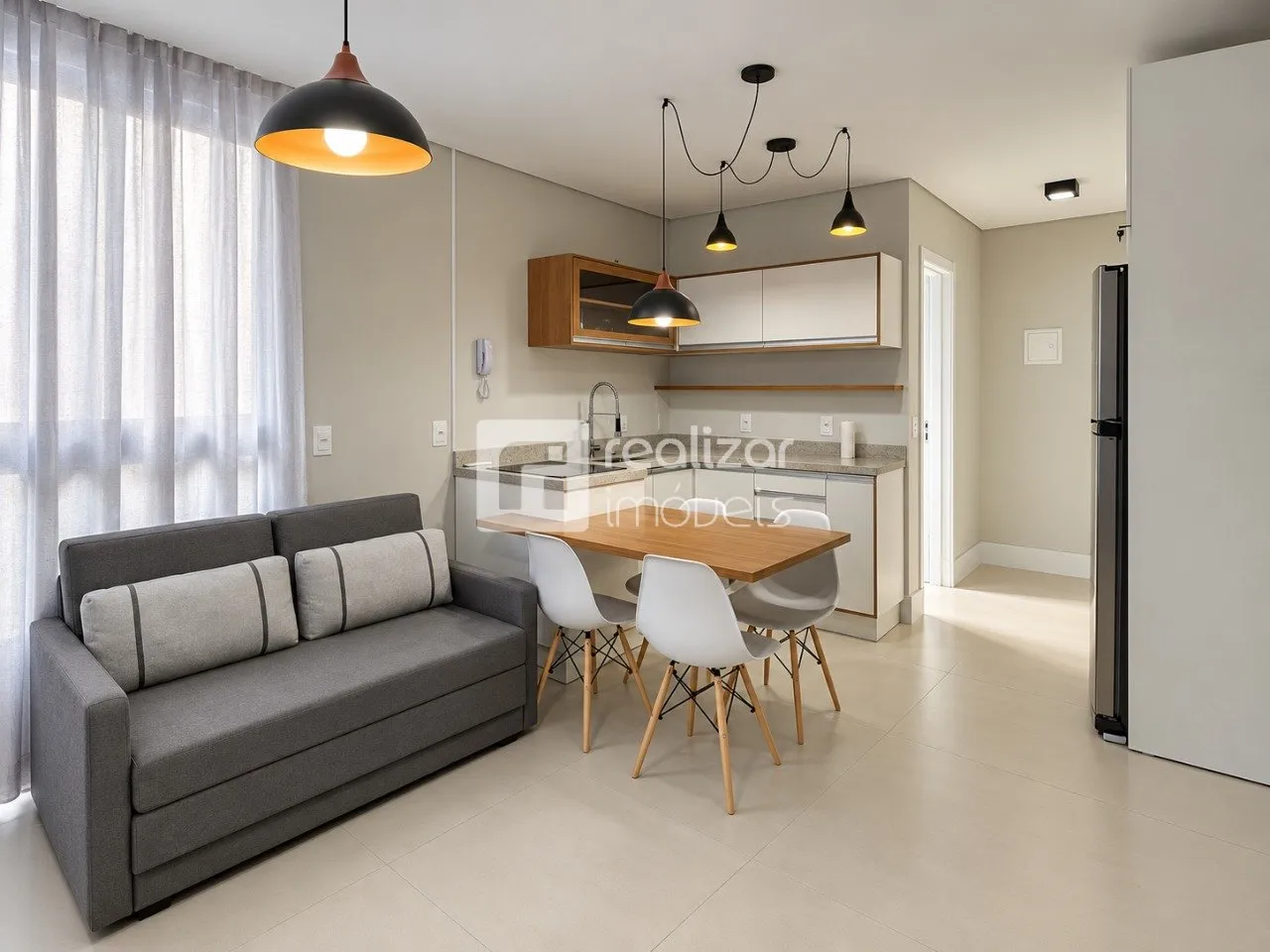 Furnished apartment, 32 m², with a glass-enclosed balcony — photo 11