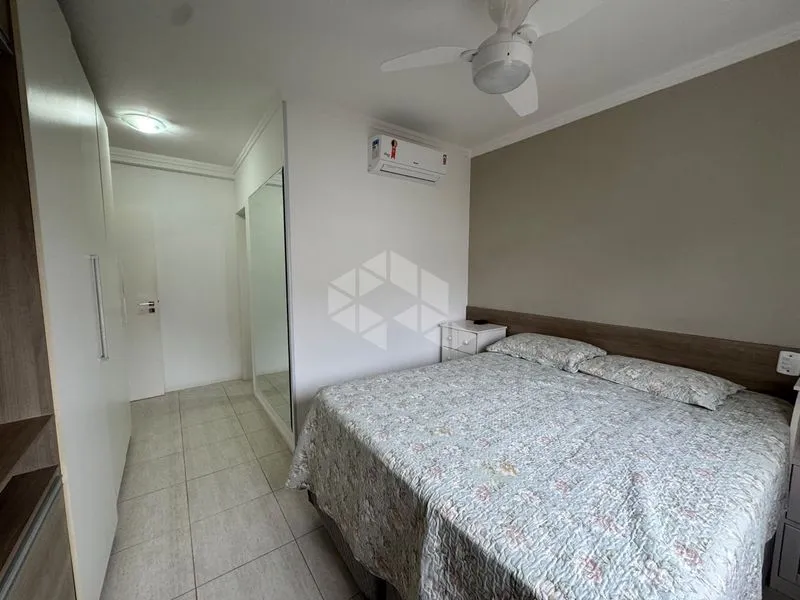 Furnished apartment, 150 m², with a glass-enclosed balcony — photo 12