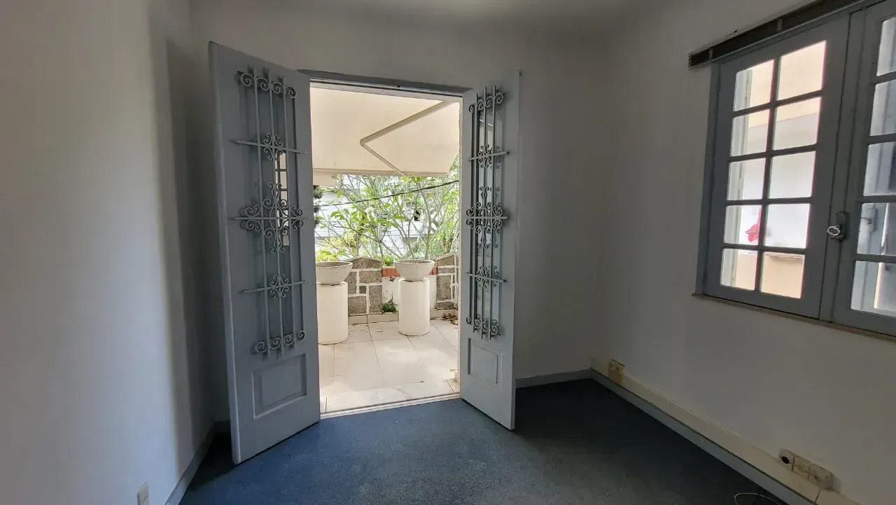 Будинок 550 м² з 5 спальнями та 5 ванними — photo 7