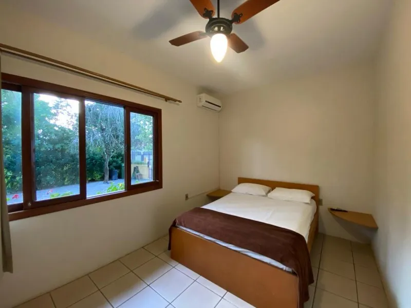 Ground-floor 1-bedroom apartment 45 m² with parking — photo 3