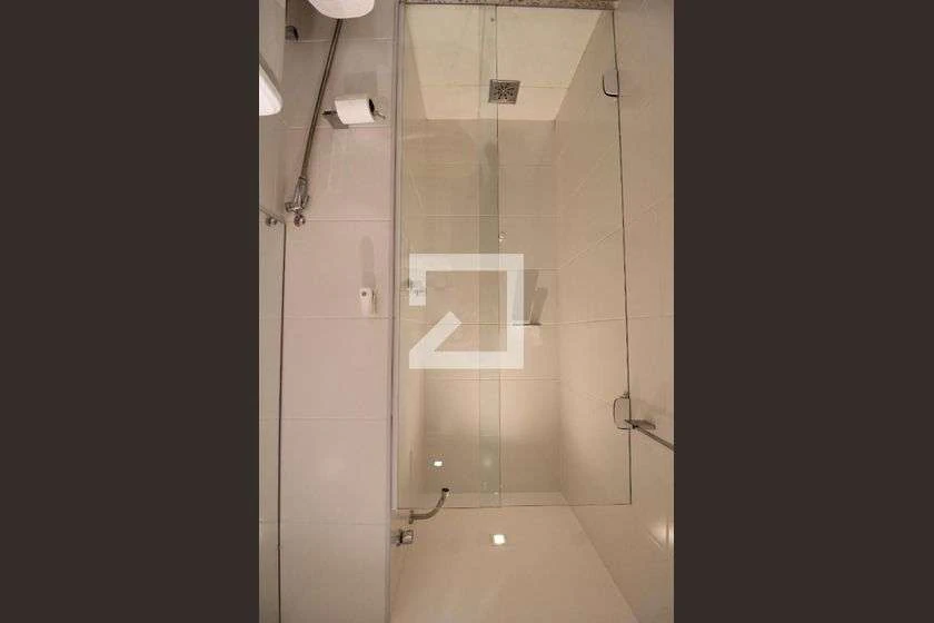 Furnished 2-bedroom apartment with glass balcony — photo 67