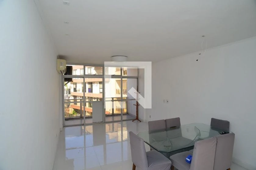 Top-floor rental with 4 bedrooms and 200 m² — photo 11