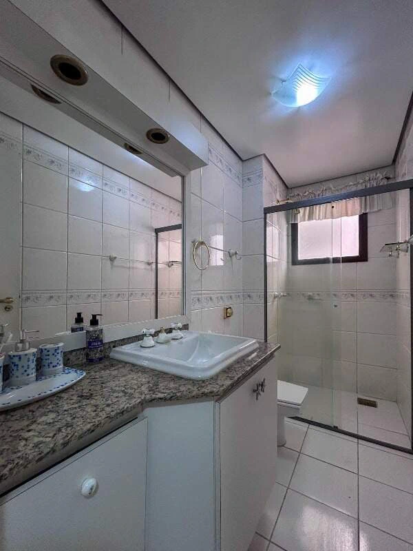 3-bedroom apartment with a home office — photo 3