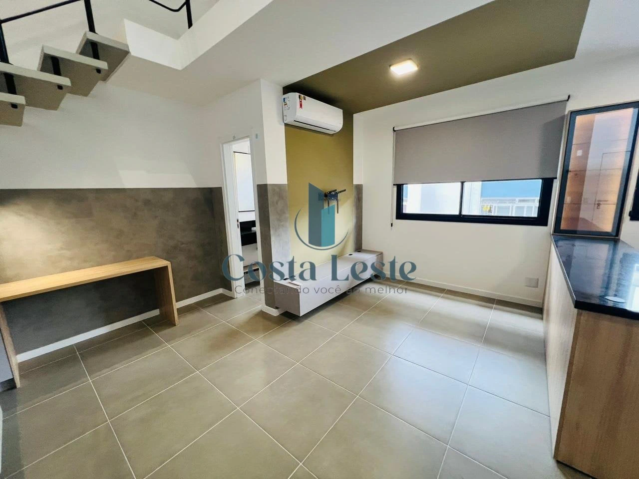 1-bedroom apartment with open-plan kitchen and 68 m² — photo 5