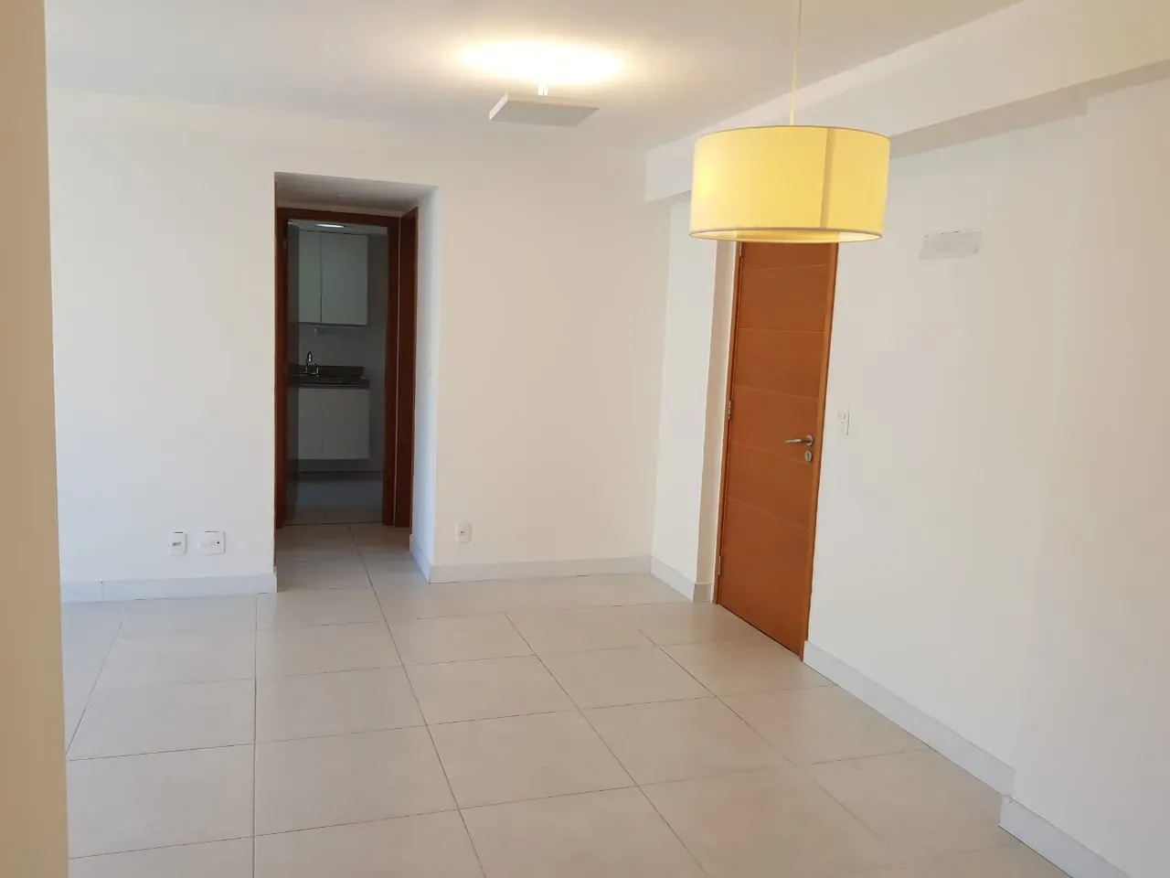 Балкон с грилем и 2 спальни: квартира 91 м² — photo 12