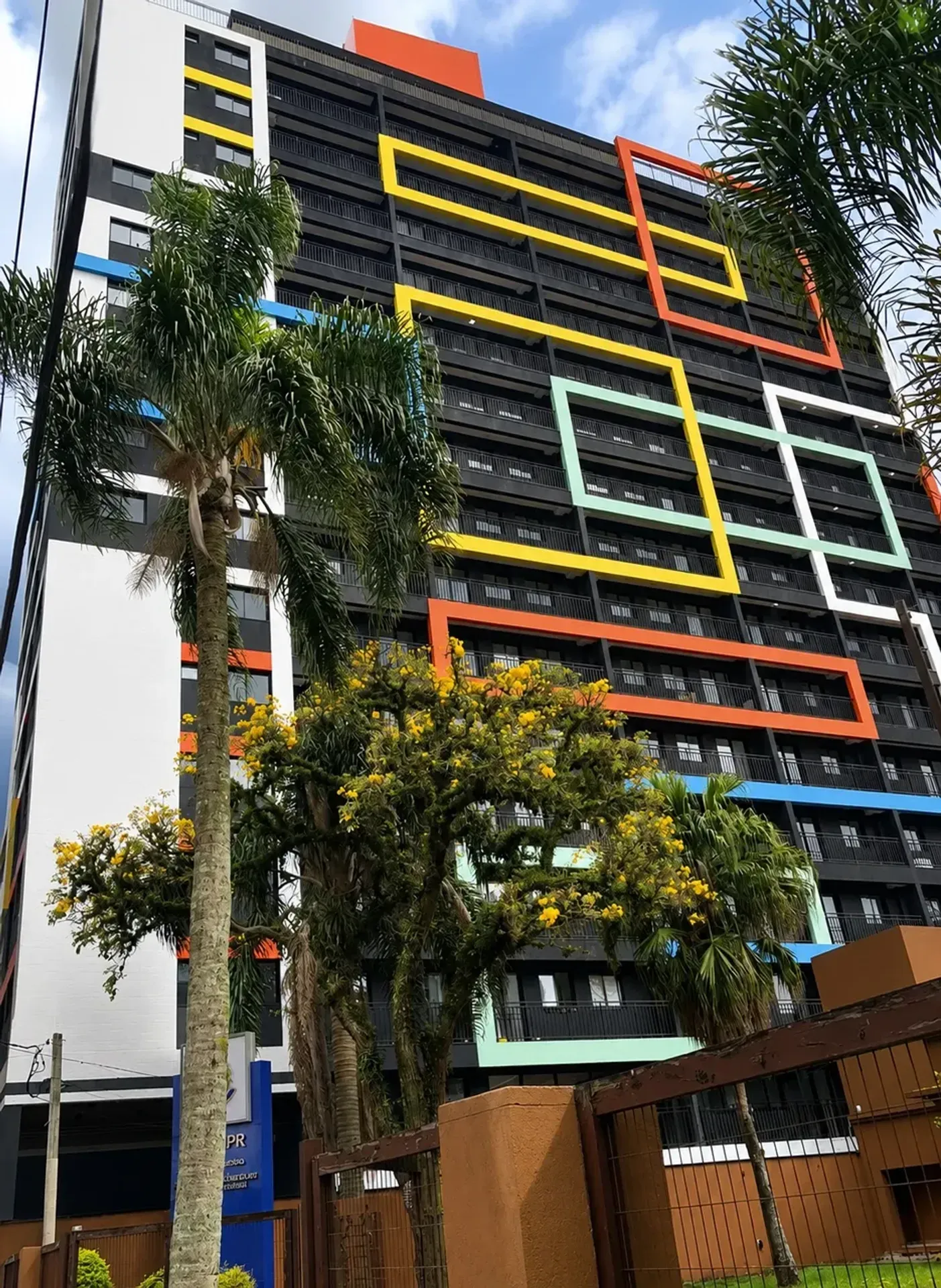 Apartamento mobiliado com 2 quartos e varanda — photo 27