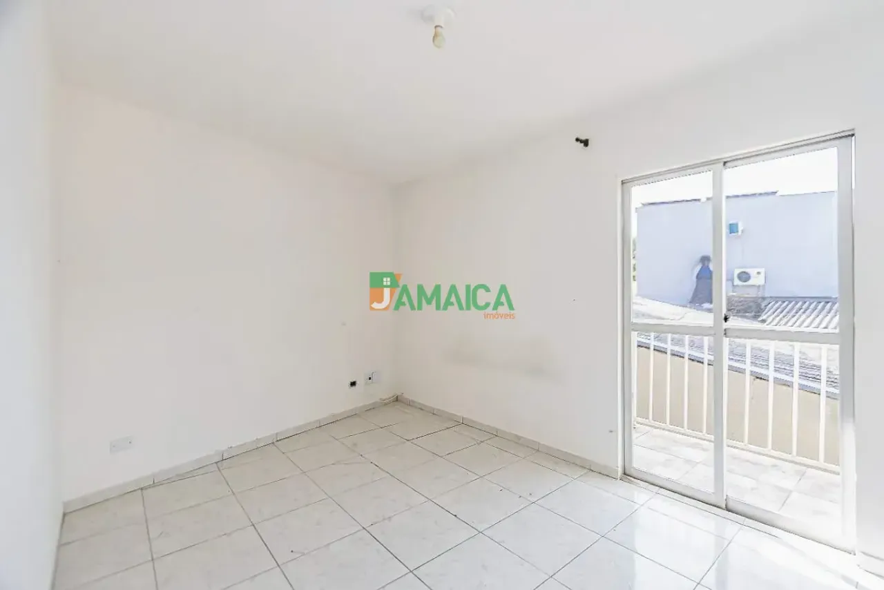 Unfurnished 101 m² house with 3 bedrooms and 3 parking — photo 13