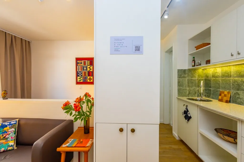 Furnished 31 m² studio with open-plan kitchen — photo 10