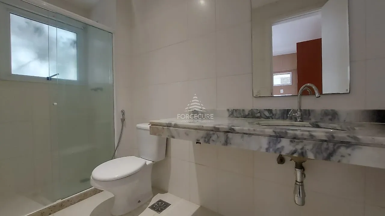 2-bedroom apartment, 1 with its own bathroom, 111 m² — photo 10