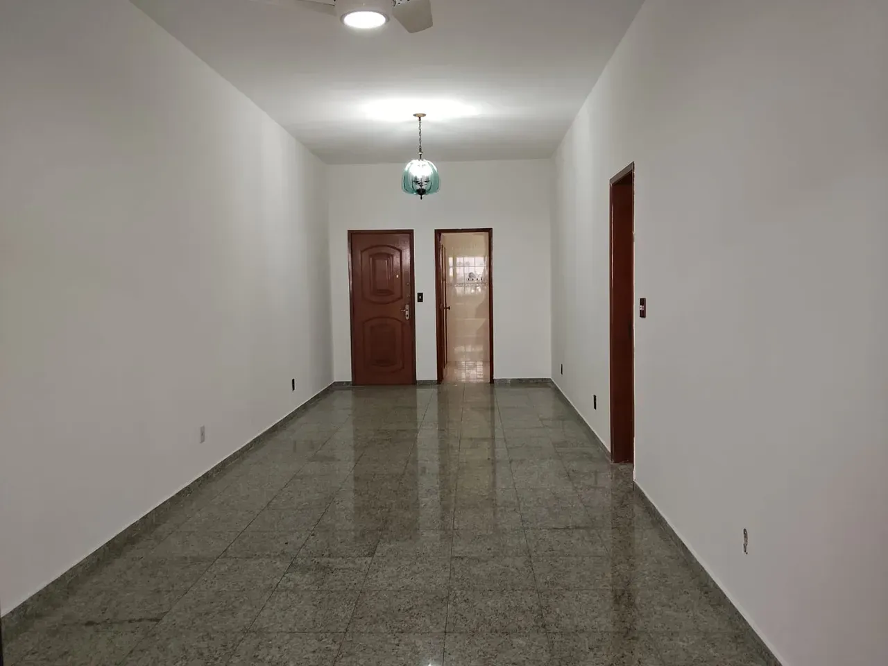Rental apartment with 3 bedrooms, 3 baths and 140 m² — photo 43