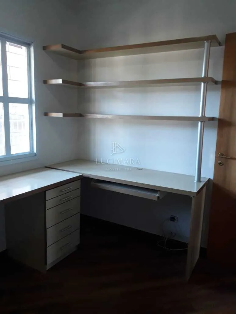 97 m² house with a grill on the balcony and a walk-in closet — photo 8