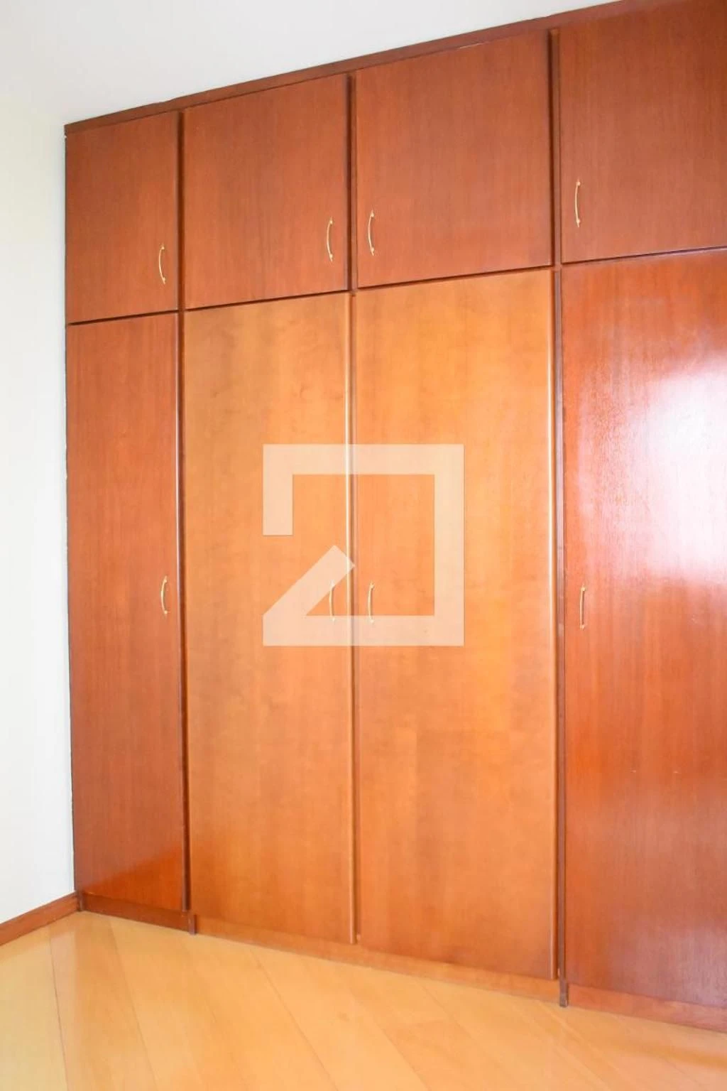 3-bedroom apartment with a washing machine in Curitiba — photo 38
