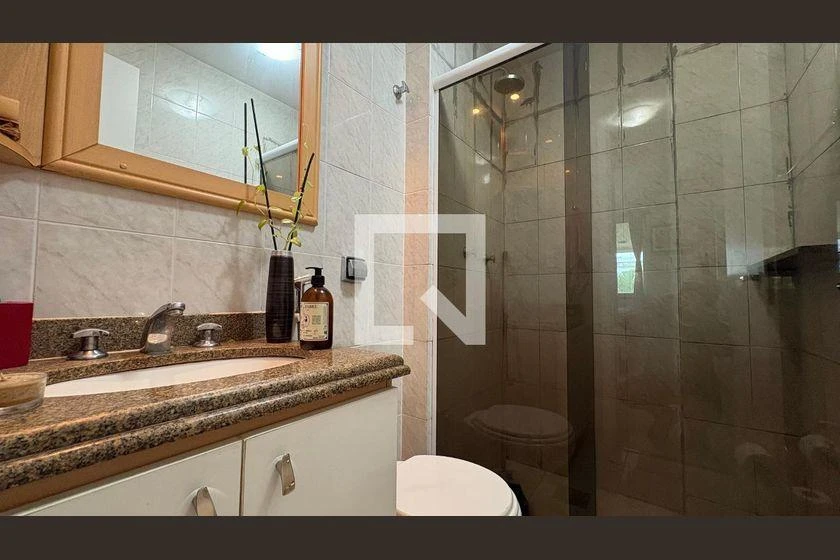3-bedroom apartment with a washing machine — photo 26