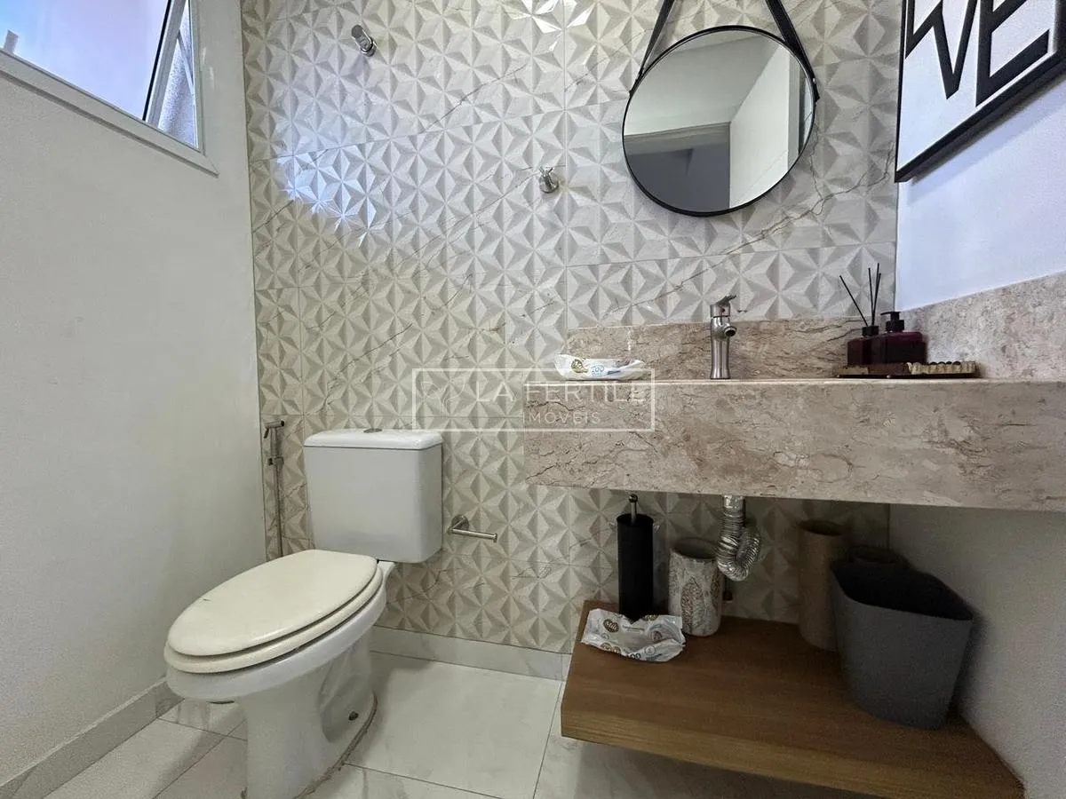 Casa de 3 dormitorios con balcón gourmet en Curitiba — photo 33