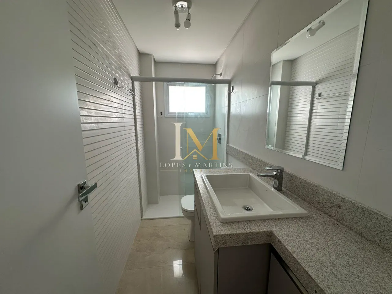 63 m² apartment with a washing machine and a home office — photo 14
