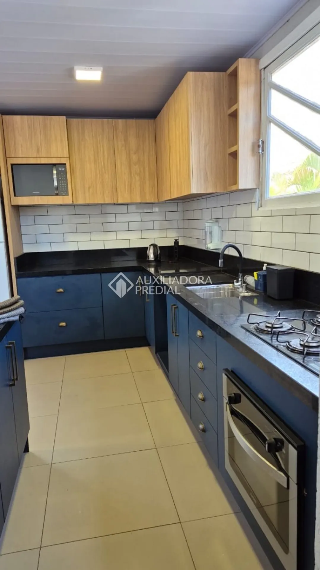 Furnished house, 100 m², with wood or laminate floors — photo 12