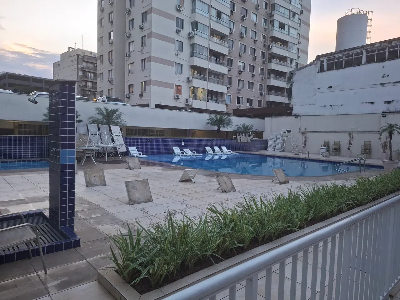 2-bedroom apartment with suite and private garden — photo 26