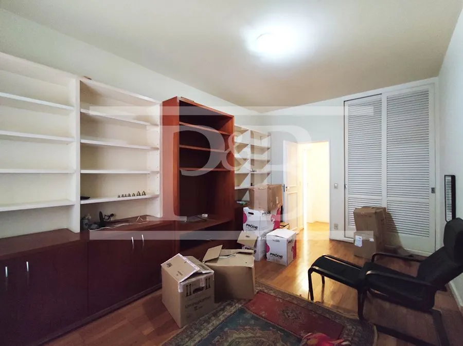 4-bedroom apartment with 283 m² and 2 parking spaces — photo 16