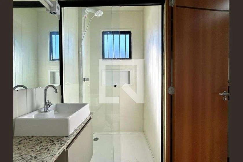 Casa para aluguel de 1 quarto com 15 m² e 1 banheiro — photo 9