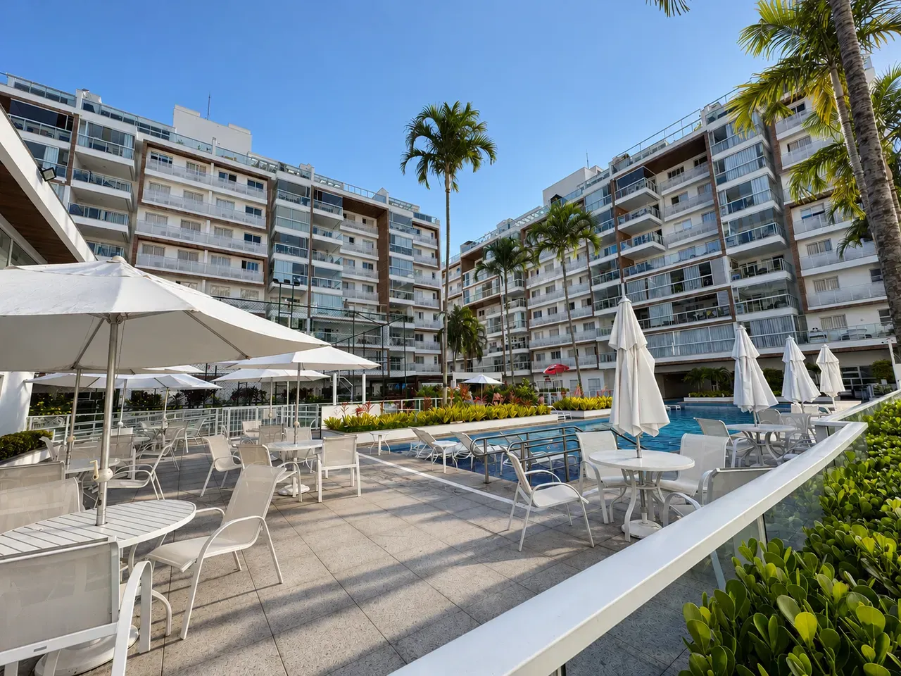 Furnished apartment, 150 m², with a grill on the balcony — photo 13