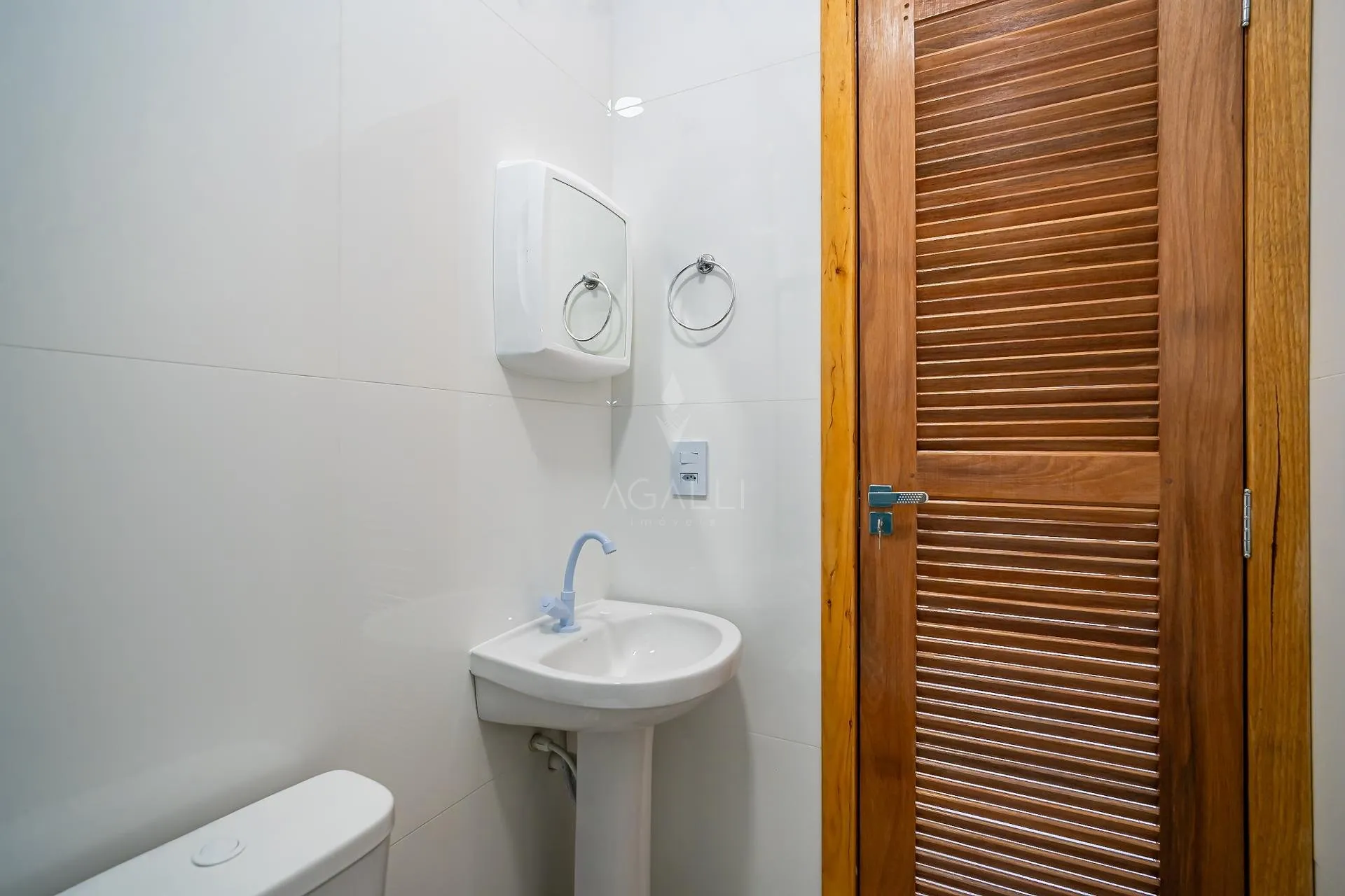 Unfurnished studio of 25 m² with a gas stove — photo 5