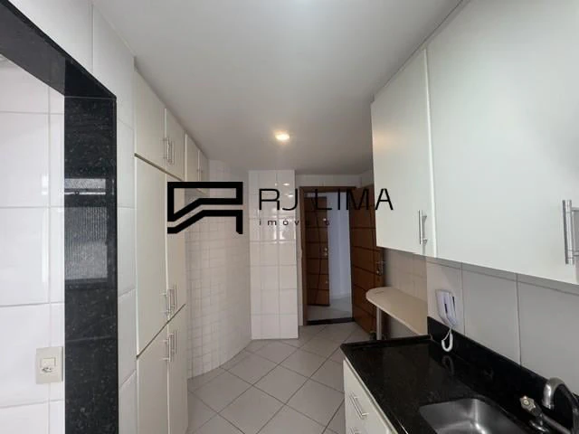 3-bedroom apartment, 1 with its own bathroom, 110 m² — photo 16