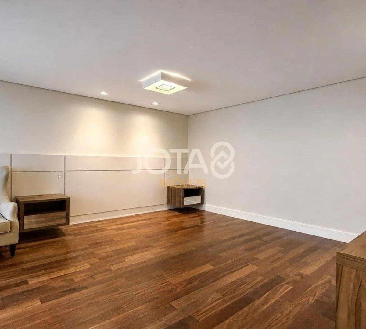 Apartment, 442 m², with a walk-in closet — photo 35
