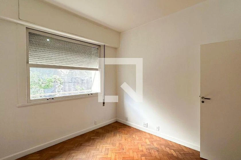 154 m² apartment with 3 bedrooms and 1 parking spot — photo 17