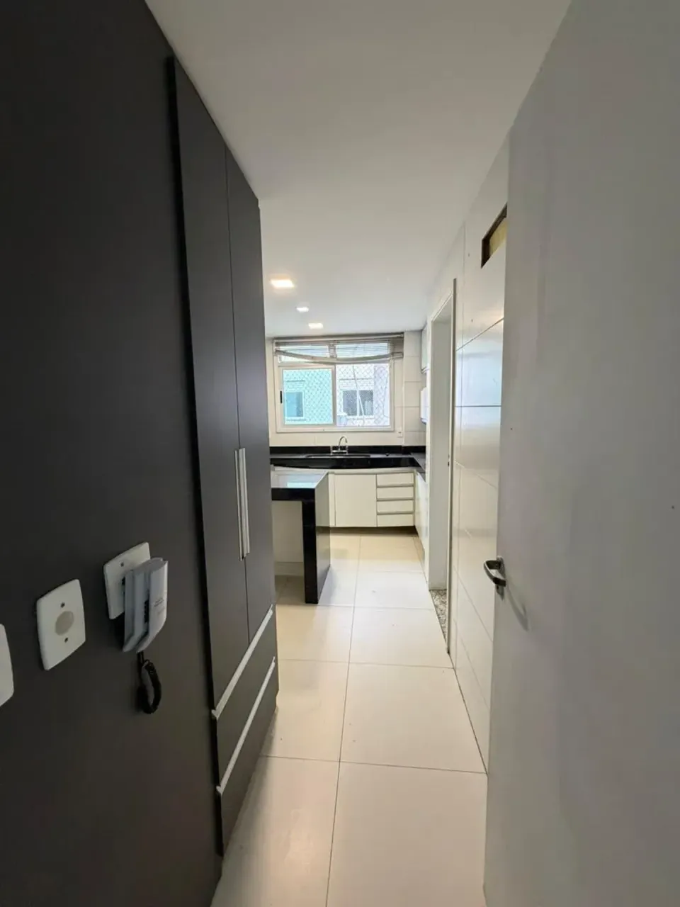 Apartamento com 3 quartos e 5 banheiros — photo 15