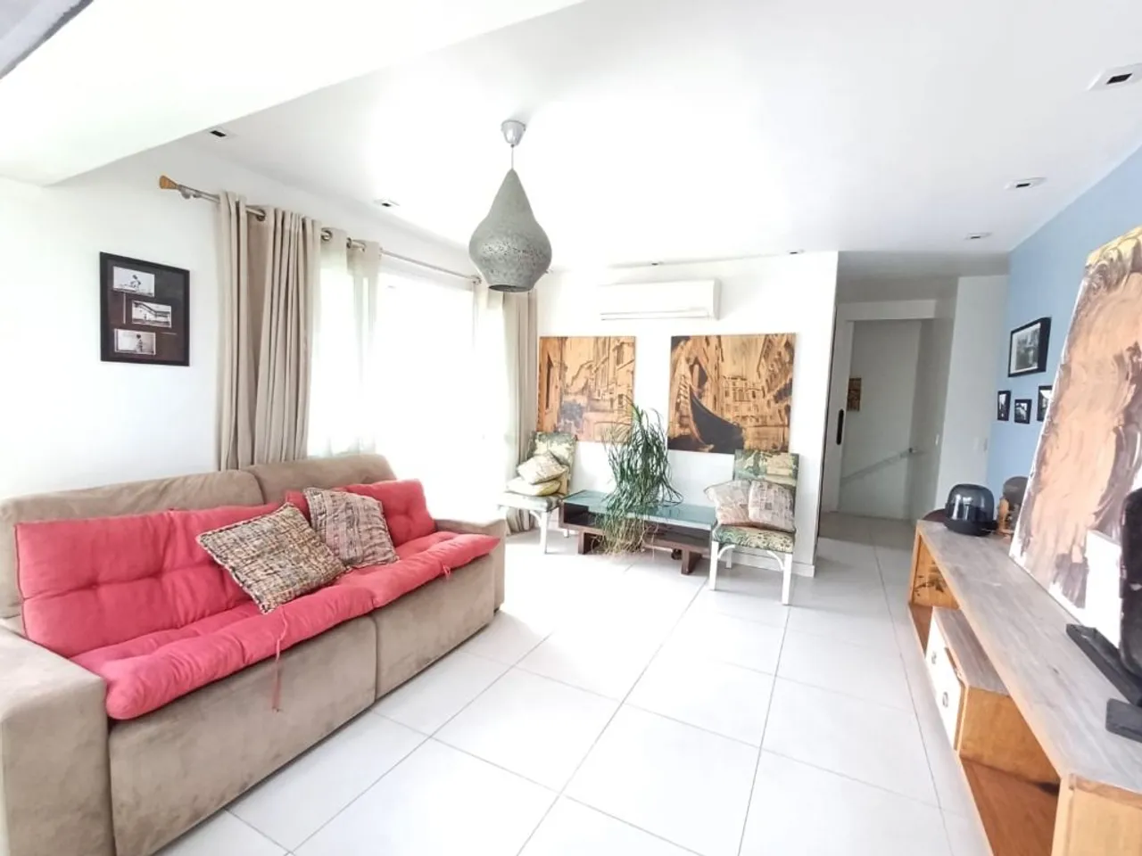 203 m² apartment with 3 bedrooms and enclosed balcony — photo 15